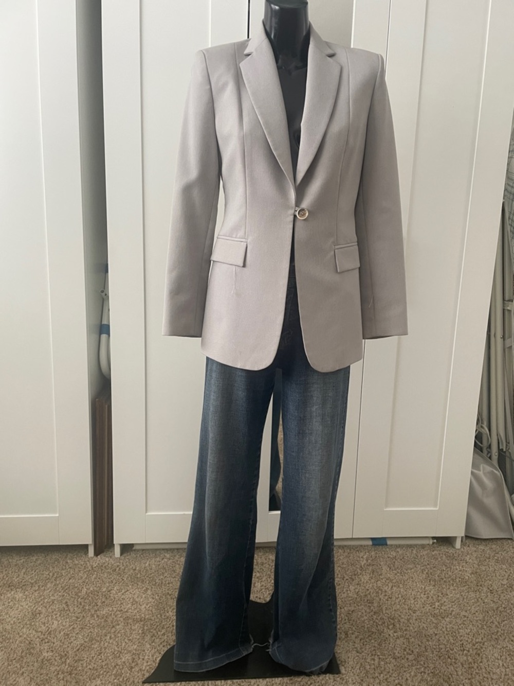 Tailored Light Gray Women's Blazer - Single-Button Jacket